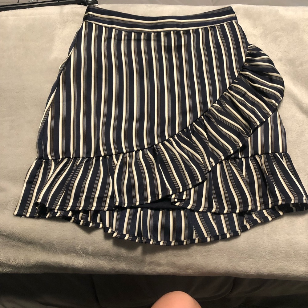 Lilyful navy blue, grey and white striped mini skirt!